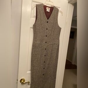 Elegant Gray Sleeveless Dress